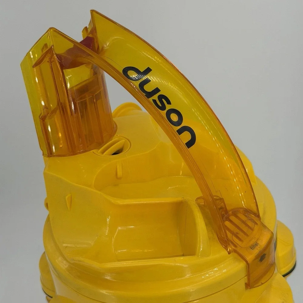 Dyson same see pictures